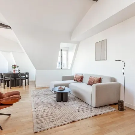 Apartment Amazing 3bedrooms Champs Elysees Ac