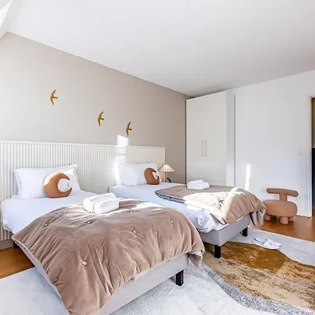 Amazing 3bedrooms Champs Elysees Ac Paris