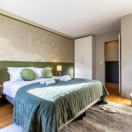 Amazing 3bedrooms Champs Elysees Ac Lejlighed